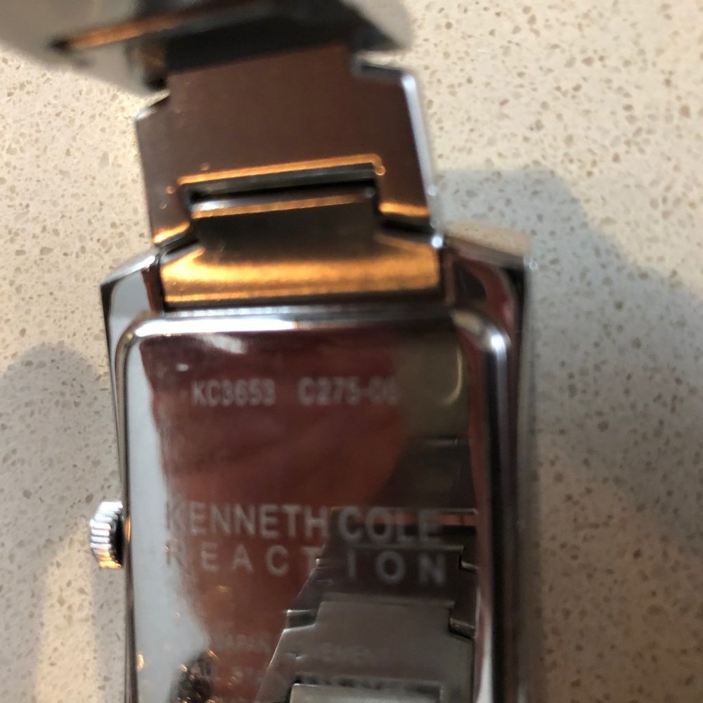 Kenneth Cole Reaction watch - Picture 6 of 9